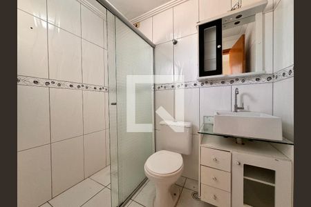 Apartamento para alugar com 75m², 2 quartos e 2 vagas Apartamento para alugar com 75m², 2 quartos e 2 vagasBanheiro da Suíte