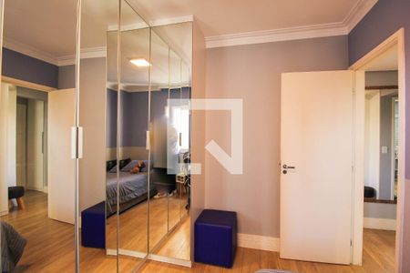 Apartamento à venda com 97m², 3 quartos e 2 vagasQuarto 2