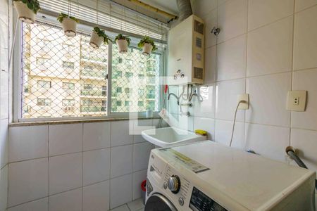 Apartamento à venda com 94m², 2 quartos e 1 vagaÁrea de Serviço