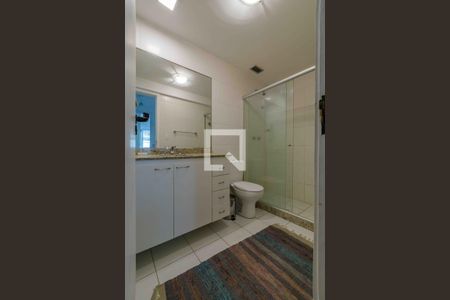 Apartamento à venda com 94m², 2 quartos e 1 vagaBanheiro Social