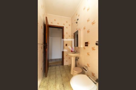 Casa para alugar com 640m², 8 quartos e 4 vagasBanheiro do Quarto 5