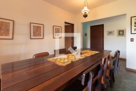 Casa para alugar com 640m², 8 quartos e 4 vagasSala de Jantar