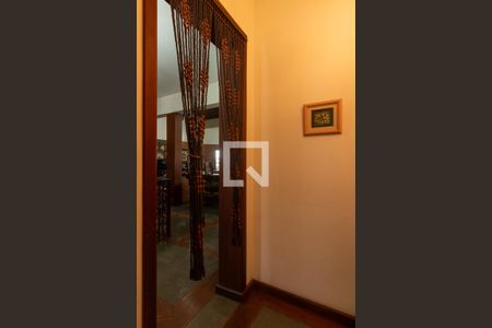 Casa para alugar com 640m², 8 quartos e 4 vagasLavabo