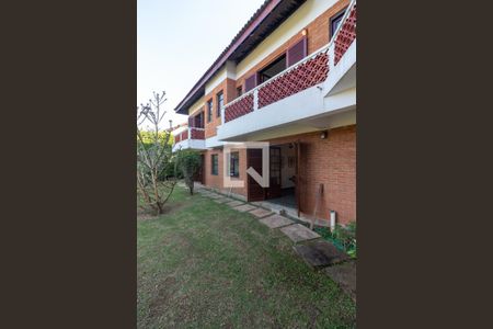 Casa para alugar com 640m², 8 quartos e 4 vagasQuintal