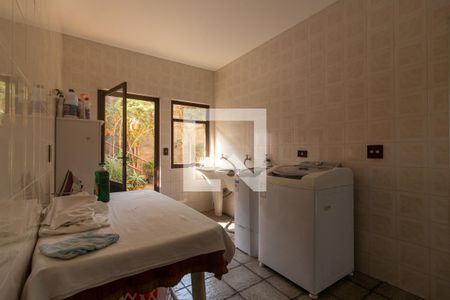 Casa para alugar com 640m², 8 quartos e 4 vagasÁrea de Serviço