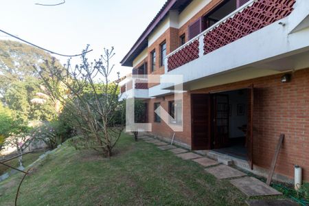 Casa para alugar com 640m², 8 quartos e 4 vagasQuintal