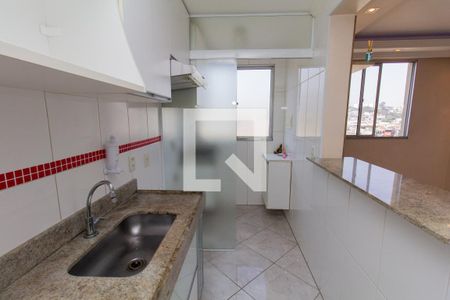 Cozinha de apartamento para alugar com 2 quartos, 44m² em Jardim Santa Teresinha, São Paulo