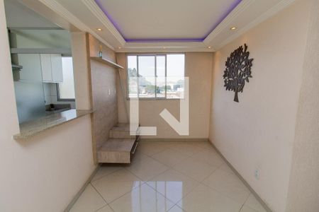 Sala de apartamento para alugar com 2 quartos, 44m² em Jardim Santa Teresinha, São Paulo