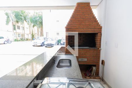 Área comum - Churrasqueira de apartamento para alugar com 2 quartos, 44m² em Jardim Santa Teresinha, São Paulo