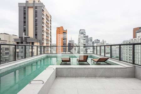 Studio para alugar com 27m², 1 quarto e sem vaga Studio para alugar com 27m², 1 quarto e sem vagaPiscina