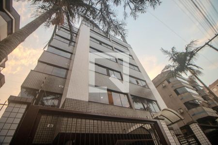 Apartamento à venda com 94m², 3 quartos e 2 vagas Apartamento à venda com 94m², 3 quartos e 2 vagasFachada