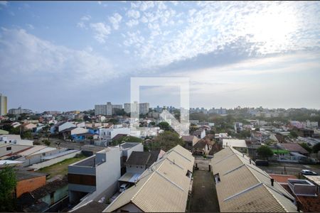 Vista Sala de apartamento para alugar com 2 quartos, 67m² em Santo Antônio, Porto Alegre