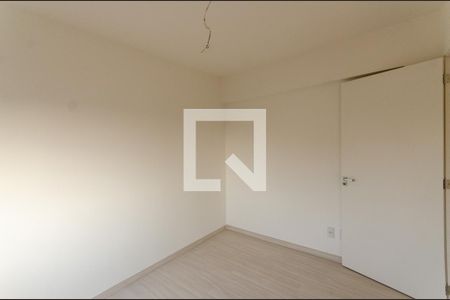 Quarto 1 de apartamento para alugar com 2 quartos, 67m² em Santo Antônio, Porto Alegre