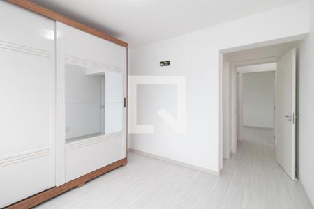 Quarto 1 - Suíte de apartamento para alugar com 2 quartos, 70m² em Santo Antônio, Porto Alegre