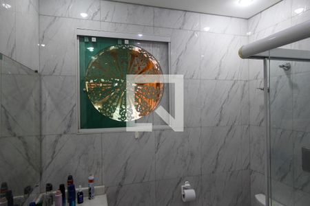 Casa à venda com 300m², 3 quartos e 4 vagasBanheiro