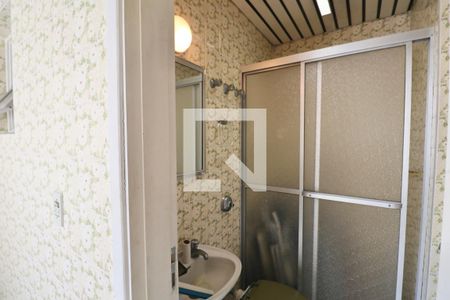 Apartamento para alugar com 150m², 4 quartos e 2 vagasBanheiro de serviço