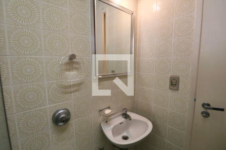 Apartamento para alugar com 150m², 4 quartos e 2 vagasBanheiro Social 2