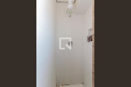 Casa à venda com 300m², 4 quartos e 4 vagasBanheiro da Suíte 2