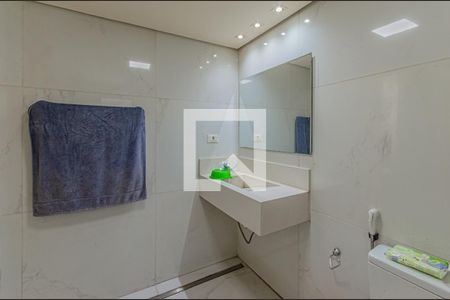 Casa à venda com 300m², 4 quartos e 4 vagasBanheiro da Suíte 3