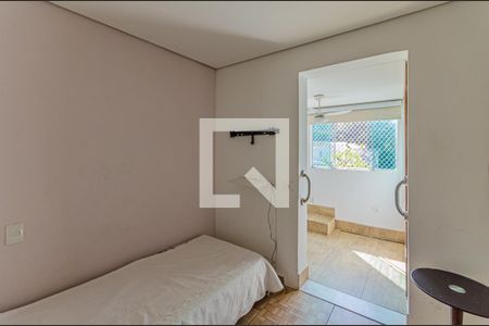 Suíte 1 de casa à venda com 4 quartos, 300m² em Vila Mariana, São Paulo