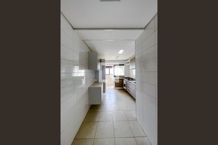 Apartamento para alugar com 149m², 3 quartos e 2 vagasCozinha