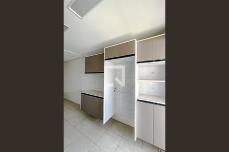 Apartamento para alugar com 149m², 3 quartos e 2 vagasCozinha