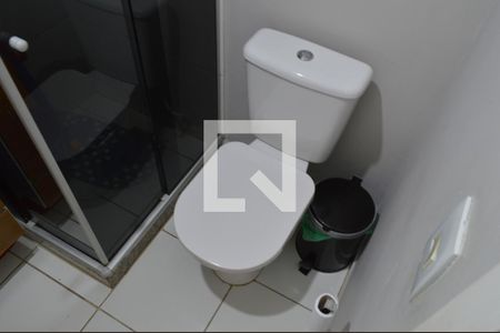 Apartamento à venda com 59m², 2 quartos e 1 vaga Apartamento à venda com 59m², 2 quartos e 1 vagaBanheiro