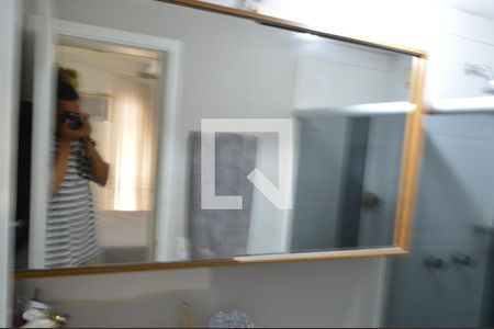 Apartamento à venda com 59m², 2 quartos e 1 vaga Apartamento à venda com 59m², 2 quartos e 1 vagaBanheiro da Suíte