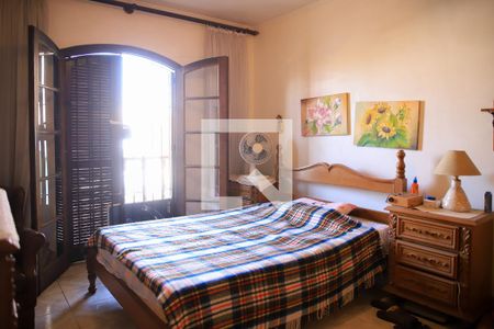 Casa à venda com 350m², 4 quartos e 2 vagas Casa à venda com 350m², 4 quartos e 2 vagasquarto 2