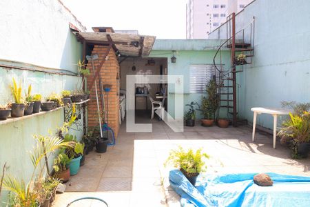 Casa à venda com 350m², 4 quartos e 2 vagas Casa à venda com 350m², 4 quartos e 2 vagasQuintal