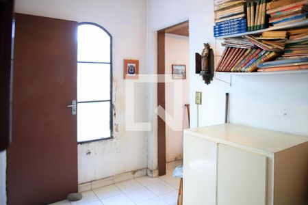 Casa à venda com 350m², 4 quartos e 2 vagas Casa à venda com 350m², 4 quartos e 2 vagasquarto1