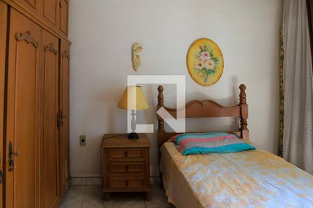 Casa à venda com 350m², 4 quartos e 2 vagas Casa à venda com 350m², 4 quartos e 2 vagasquarto5