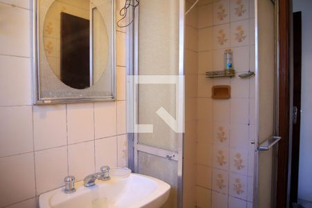 Casa à venda com 350m², 4 quartos e 2 vagas Casa à venda com 350m², 4 quartos e 2 vagasBanheiro