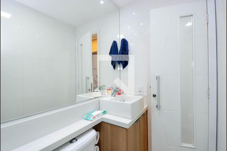 Apartamento à venda com 67m², 3 quartos e 1 vaga Apartamento à venda com 67m², 3 quartos e 1 vagaBanheiro Social