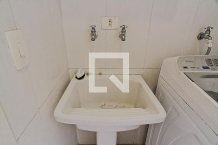 Casa à venda com 145m², 3 quartos e 2 vagasÁrea de Serviço