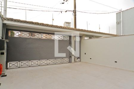 Casa à venda com 145m², 3 quartos e 2 vagasÁrea externa