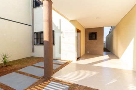 Casa para alugar com 158m², 3 quartos e 2 vagas Casa para alugar com 158m², 3 quartos e 2 vagasGaragem
