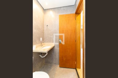 Casa para alugar com 158m², 3 quartos e 2 vagas Casa para alugar com 158m², 3 quartos e 2 vagasBanheiro Social