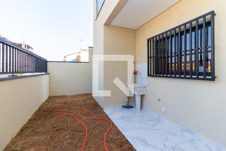 Casa para alugar com 158m², 3 quartos e 2 vagas Casa para alugar com 158m², 3 quartos e 2 vagasÁrea de Serviço