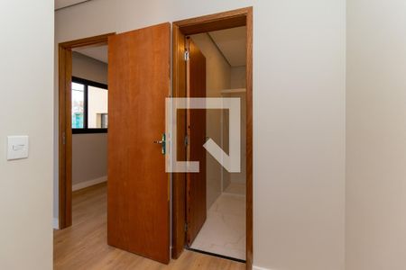 Casa para alugar com 158m², 3 quartos e 2 vagas Casa para alugar com 158m², 3 quartos e 2 vagasCloset da suíte 1