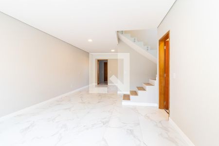 Sala de casa para alugar com 3 quartos, 158m² em Vila Progresso (zona Leste), São Paulo