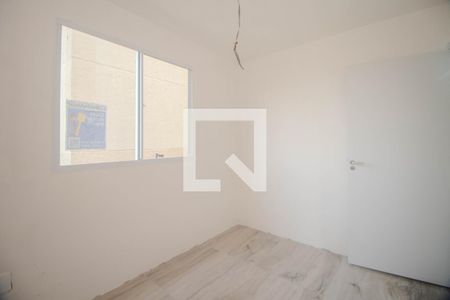 Quarto 2 de apartamento para alugar com 2 quartos, 42m² em Jardim Dona Leopoldina, Porto Alegre