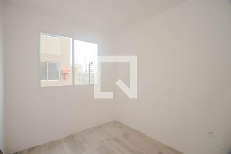 Quarto 1 de apartamento para alugar com 2 quartos, 42m² em Jardim Dona Leopoldina, Porto Alegre
