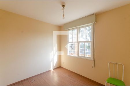 Quarto 2 de casa para alugar com 3 quartos, 70m² em Cavalhada, Porto Alegre