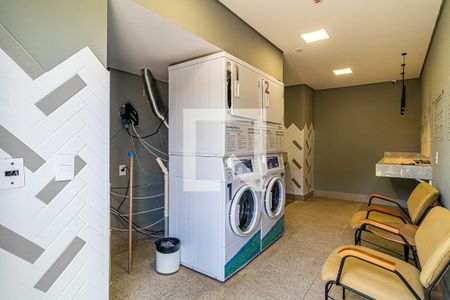 Apartamento à venda com 60m², 2 quartos e 1 vaga Apartamento à venda com 60m², 2 quartos e 1 vagaÁrea comum - Lavanderia