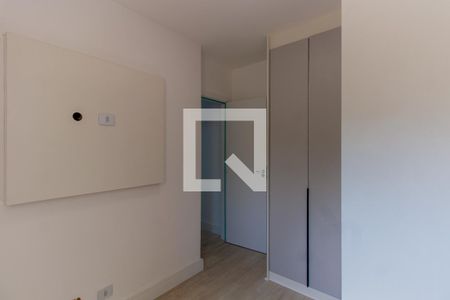 Quarto de kitnet/studio para alugar com 1 quarto, 35m² em Quinta da Paineira, São Paulo