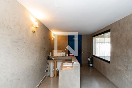 Casa à venda com 200m², 5 quartos e 3 vagas Casa à venda com 200m², 5 quartos e 3 vagasHall de Entrada