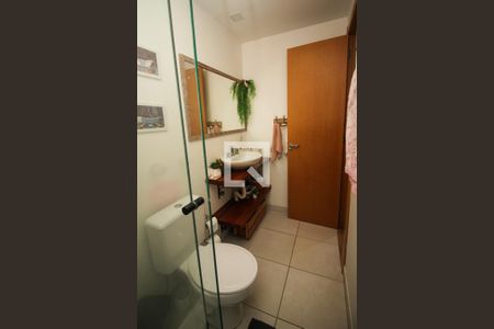 Apartamento à venda com 62m², 2 quartos e 1 vagaBanheiro Social