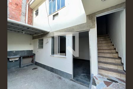 Casa para alugar com 65m², 1 quarto e sem vagaFachada