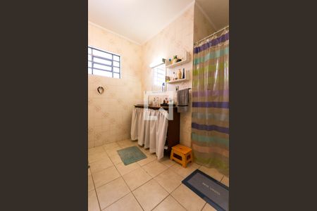 Casa à venda com 169m², 4 quartos e 2 vagas Casa à venda com 169m², 4 quartos e 2 vagasBanheiro da Suíte